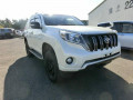 toyota-prado-small-0