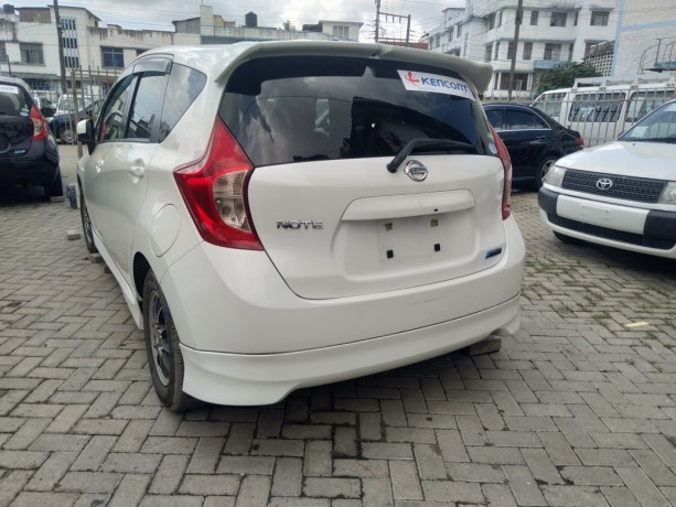 nissan-note-big-2