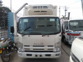 isuzu-elf-small-0