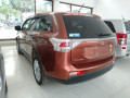 mitsubishi-outlander-small-2