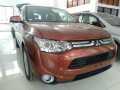 mitsubishi-outlander-small-0