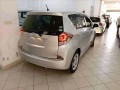 toyota-ractis-small-2