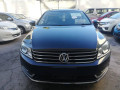 volkswagen-passat-small-0