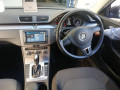 volkswagen-passat-small-1