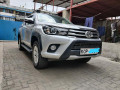 toyota-hilux-revo-small-0