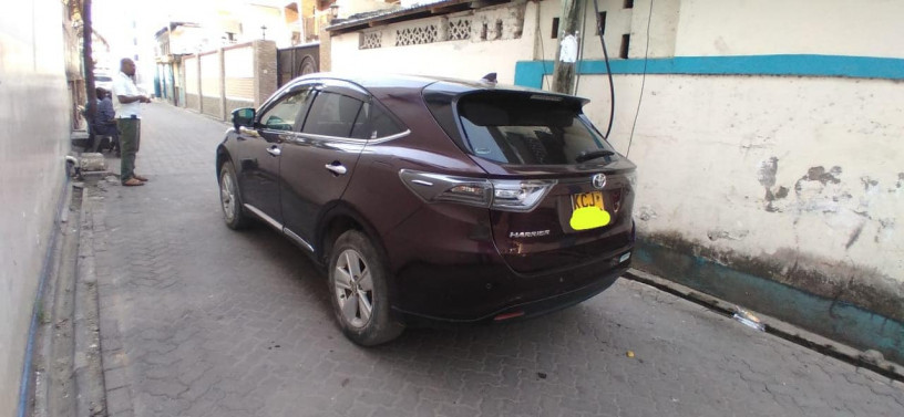 toyota-harrier-big-2