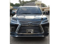 lexus-lx570-small-0