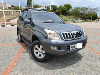 Toyota Prado J120