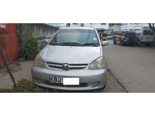 Toyota Platz