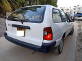 toyota-corolla-dx-small-2