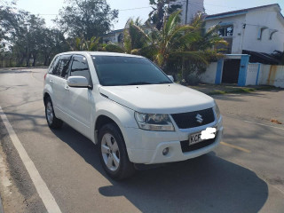 Suzuki Escudo