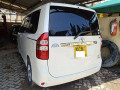 toyota-noah-small-2