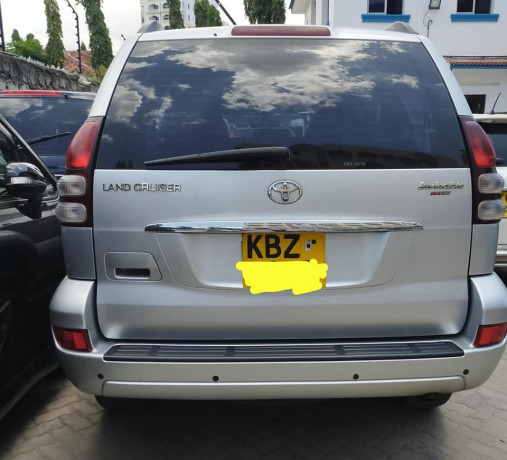 toyota-prado-big-2