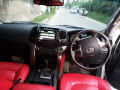 land-cruiser-v8-sahara-small-1