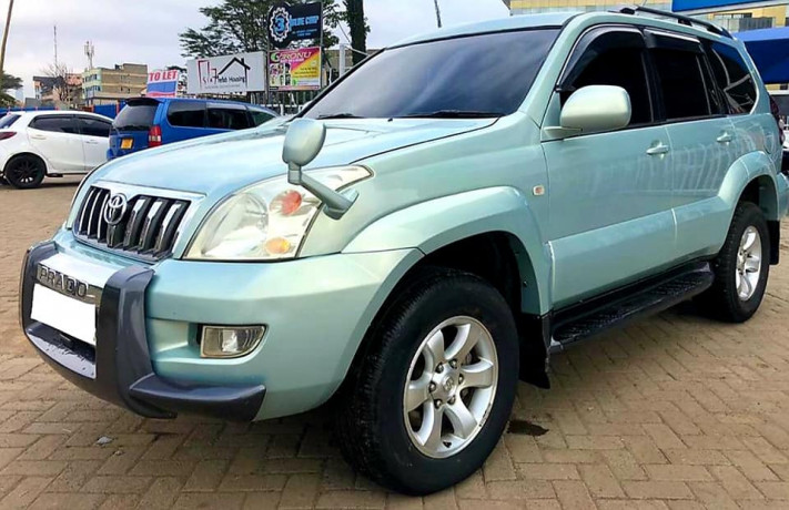 toyota-prado-big-0