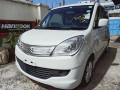 suzuki-solio-small-0