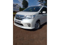 nissan-serena-small-0