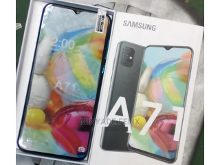 Samsung Galaxy A71 128 GB Blue