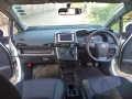 toyota-wish-small-2