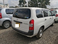 toyota-probox-small-2