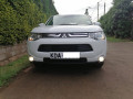 mitsubishi-outlander-small-0