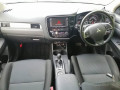 mitsubishi-outlander-small-1