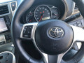 toyota-ractis-small-1