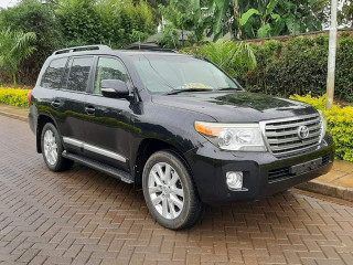 Toyota Landcruiser V8 ZX