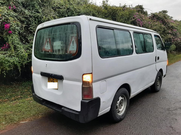 nissan-caravan-big-2