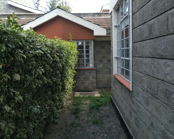 3-bedroom-maisonette-master-ensuite-plus-dsq-in-athi-river-for-sale-big-2