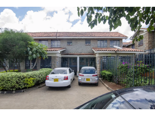 4 Bed Room Maisonette for sale