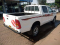 toyota-hilux-small-1