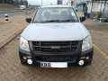 isuzu-dmaxcab-small-0