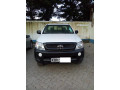 toyota-hilux-small-0