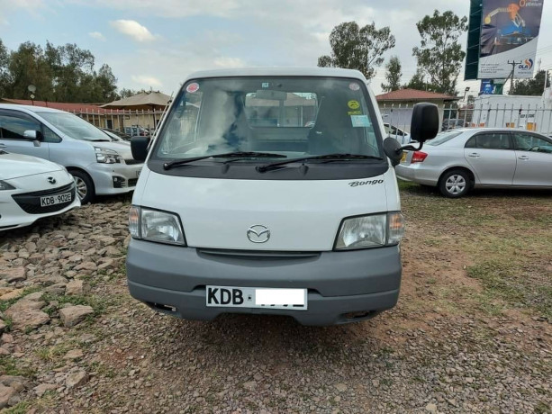 mazda-bongo-big-0