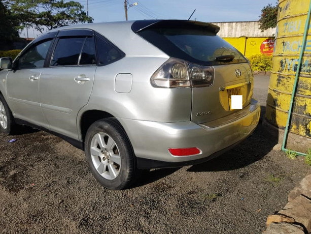 toyota-harrier-big-2