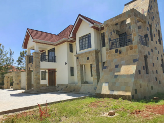 5 Bedroom House on Sale in Karen, Bogani