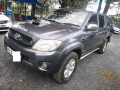 toyota-hilux-small-0