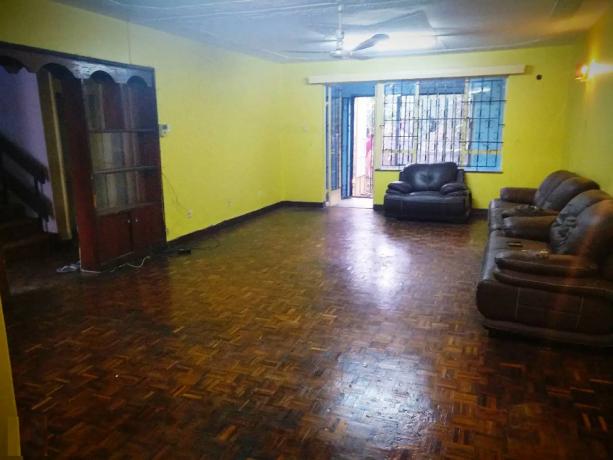 spacious-4-bedroom-dsq-maisonette-in-kilimani-for-sale-big-1