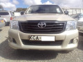 toyota-hilux-small-0