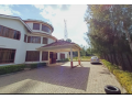 7-bedrooms-all-en-suite-with-2-dsq-in-karen-hardy-small-0