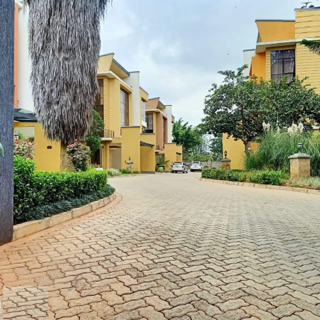 5-bedroom-townhouse-on-sale-lavington-big-2