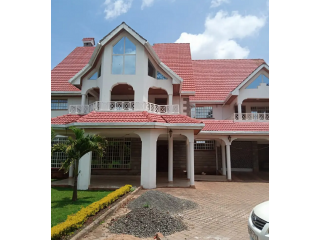 Executive 6bdrm With Dsq Townhouse at Runda Nairobi