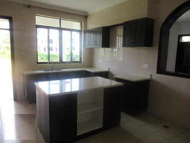 5-bedroom-all-en-suite-townhouses-in-karen-for-sale-big-1