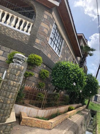 5-bedroom-maisonette-victorias-properties-in-donholm-on-sale-big-1