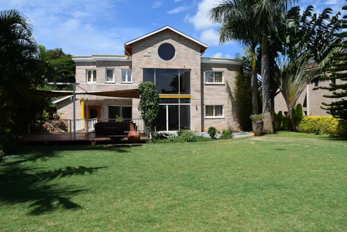 exclusive-four-bedroom-house-in-kitisuru-for-sale-big-0