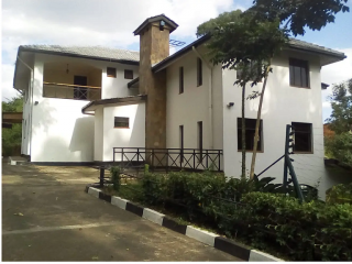 8 Bedroom Villa In Kitisuru For Sale