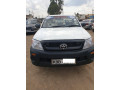 toyota-hilux-small-0