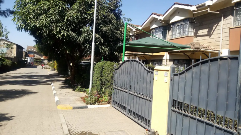 embakasi-4bedrooms-dsq-maisonette-big-0