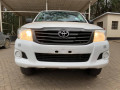 toyota-hilux-small-0